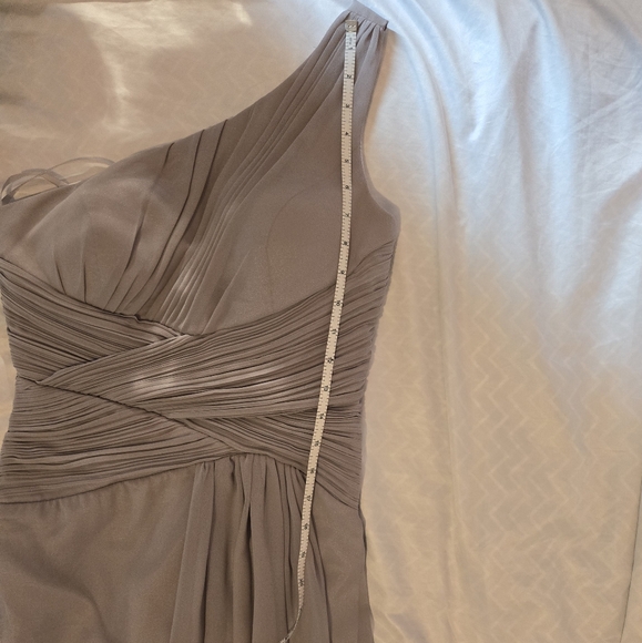 Grey one shoulder dress - Picture 4 of 7